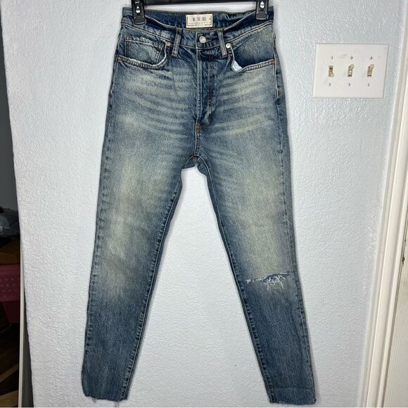 We The Free High-Rise Hidden Button Fly Ankle Crop Raw Hem Women’s Jeans Sz 27 - Picture 2 of 13